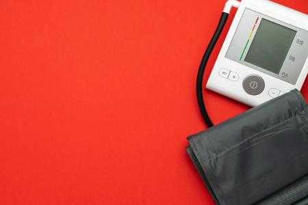 监护仪红色血压是什么（监护仪红色血压是什么标志）-图1