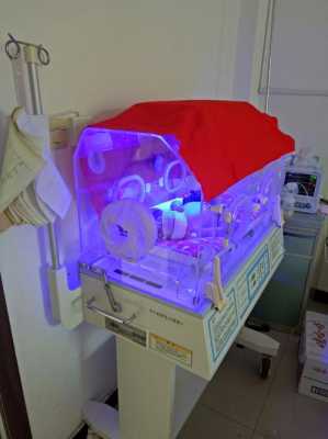 新生儿暖箱蓝光箱的使用-图3