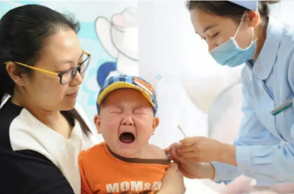 满月宝宝外地打疫苗-图2